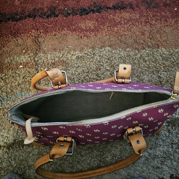 EUC VINTAGE Dooney & Bourke Satchel - Picture 6 of 7